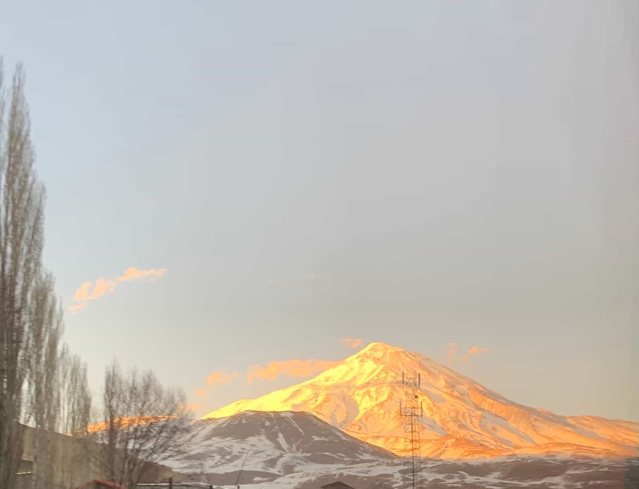 غروب طلایی دماوند 
